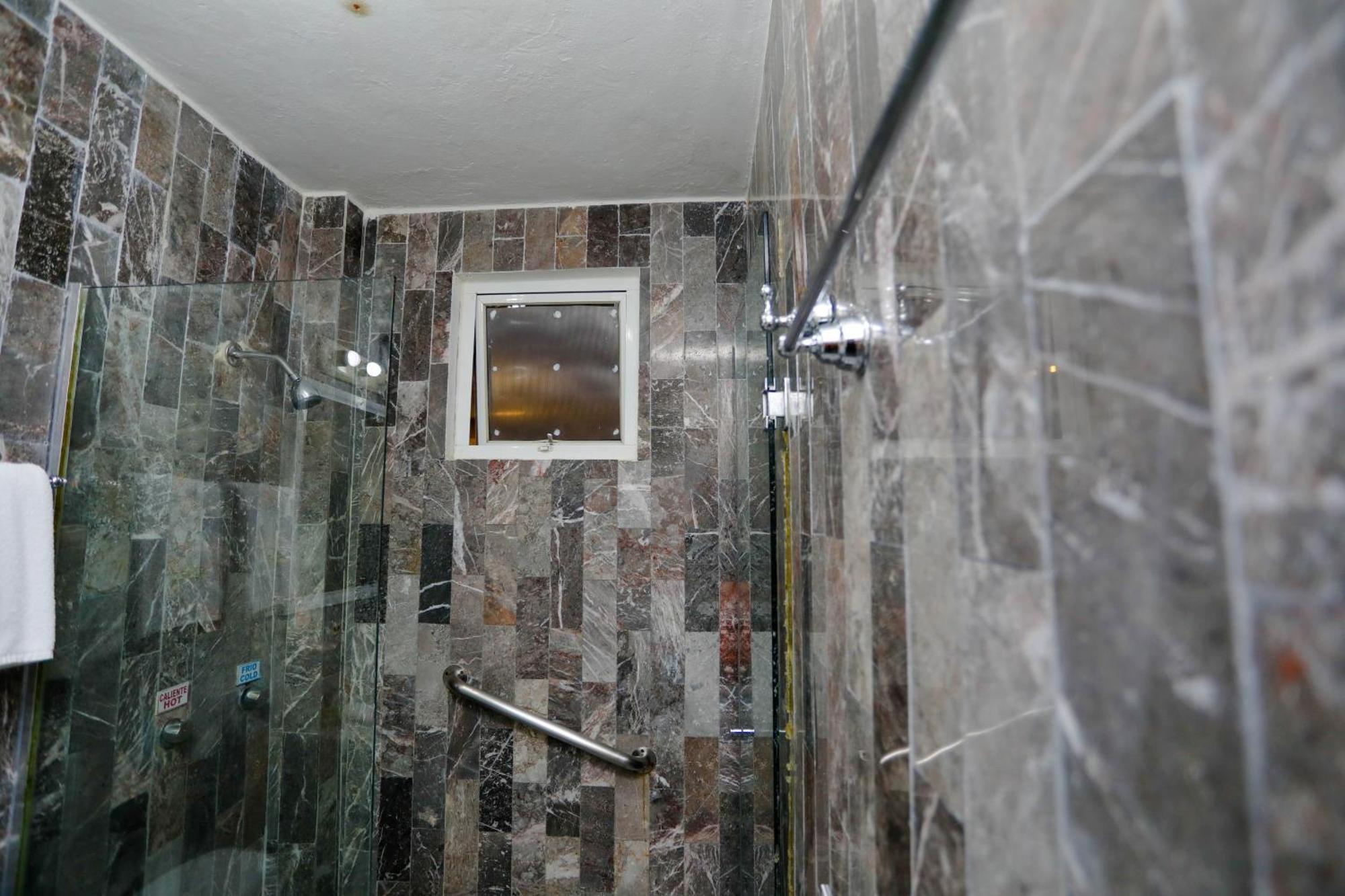 Hotel Santa Maria Cancún Extérieur photo