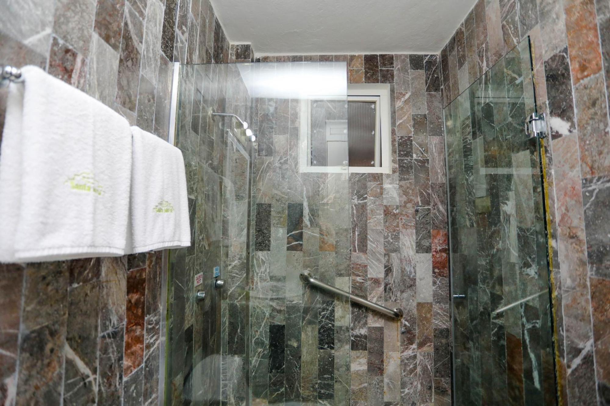 Hotel Santa Maria Cancún Extérieur photo
