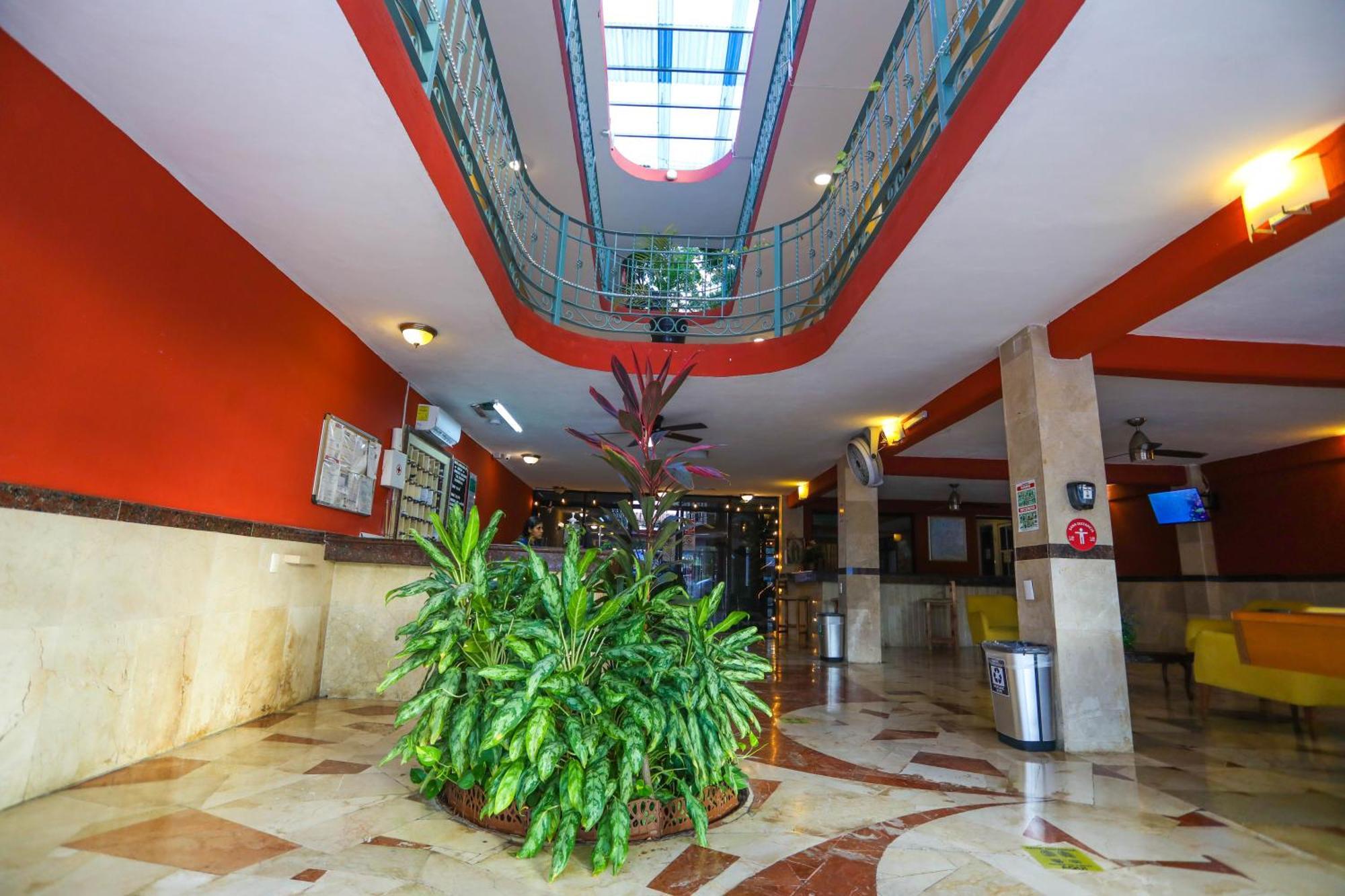 Hotel Santa Maria Cancún Extérieur photo